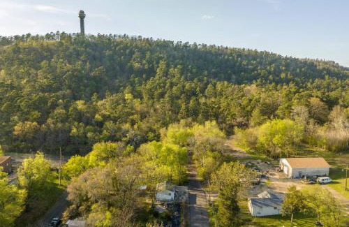 Hot Springs House | Goat Rock Cabin