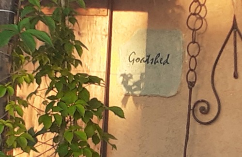 Pylos-Nestoras Cottage | Goatshed, a Romantic Cottage .Sleeps 3.(2 Ideal)Walk to long sandy beach.