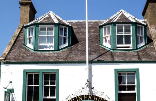 Gifford Hotel | Goblin Ha'