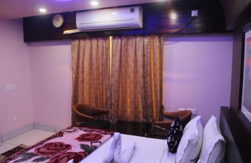 Bhubaneshwar Hotel | Gokul Plaza