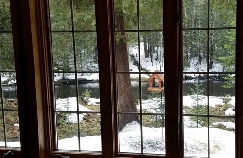 Grayling Cabin | Gold Fox Lodge - Romantic Riverfront Log Cabin - A Piece of Michigan History!