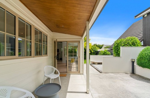 Arrowtown House | Gold Rush Cottage - Arrowtown Holiday Home