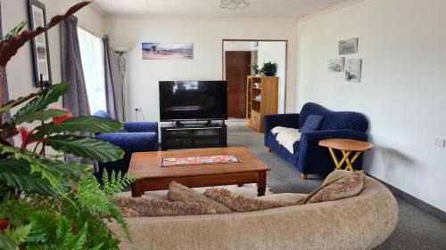 Takaka Hotel | Golden Bay Motel