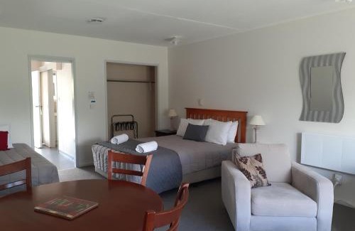 Takaka Hotel | Golden Bay Motel