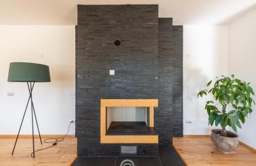 Porto Pino House | Golden Dunes Villa - Garden Retreat