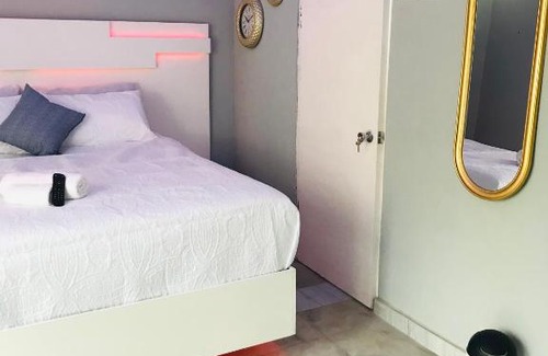Sebokeng House | Golden Highway Guesthouse Express- Sebokeng