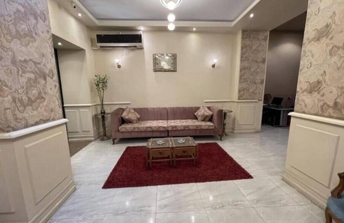 Muharam Bik Apartment | Golden Hoster Downtown 102