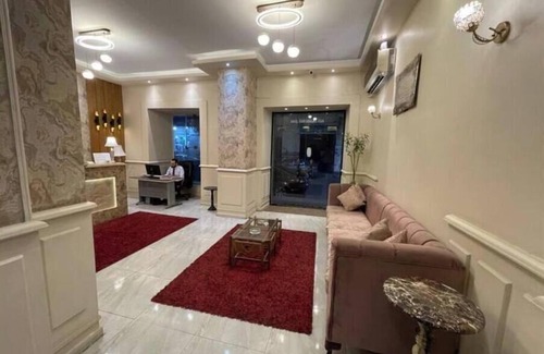 Muharam Bik Apartment | Golden Hoster Downtown 102