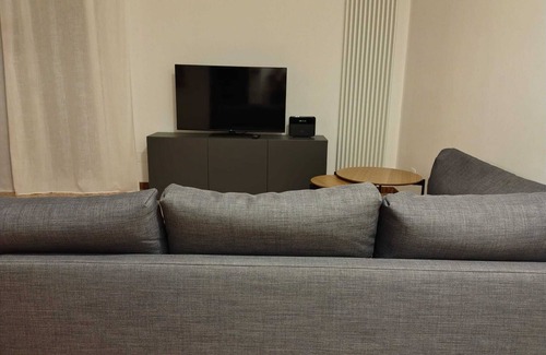 Mirano Apartment | Golden House Venice Yellow, 5 minutes from the square and park of Mirano,