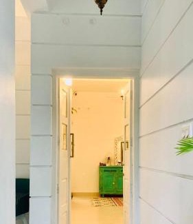 Hireguthi Hotel | Golden Rich