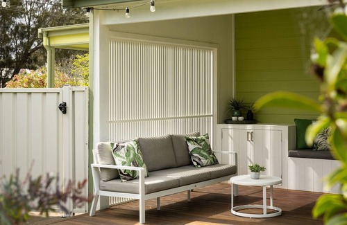 Culburra Beach House | Golden Sands - Pet Friendly - 2 Mins Walk to Beach