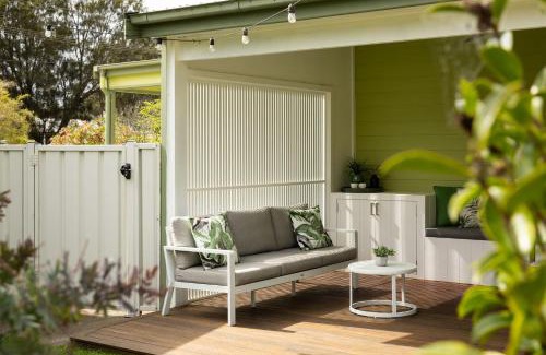 Culburra Beach House | Golden Sands Pet Friendly 2 Mins Walk to Beach
