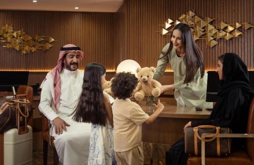 Al Mankhool Apartment | Golden Sands Suites