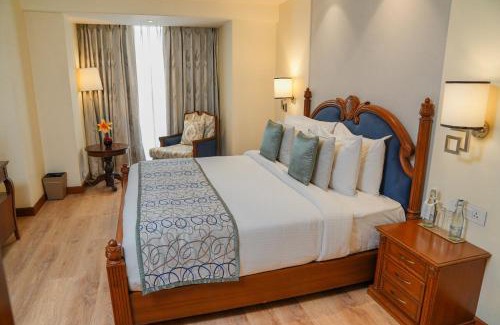 Amritsar Hotel | Golden Sarovar Portico
