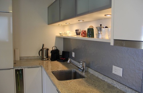 Sundlauenen Apartment | Golden view of the lake and Mountains