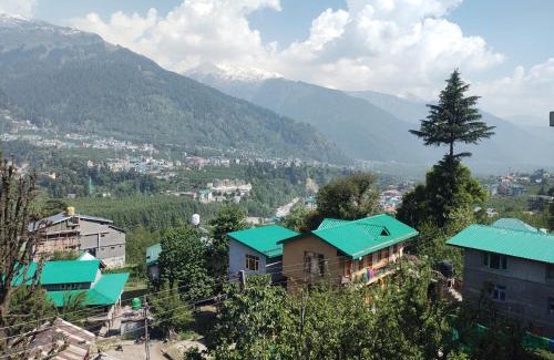 Simsa Village Hotel | Golden Wood Manali