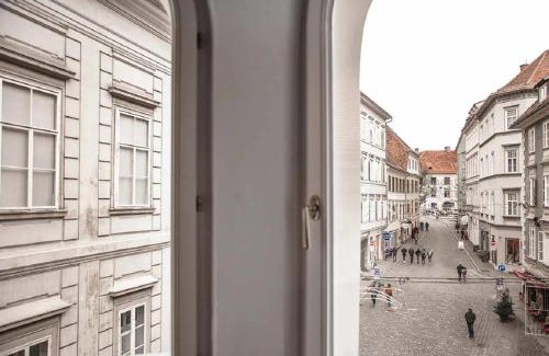 Graz City Centre Apartment | Goldene Pastete - Urban Luxury Apartments City Center