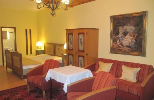 Golling an der Salzach Bed & Breakfast | Goldener Ochs