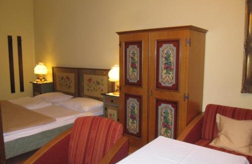 Golling an der Salzach Bed & Breakfast | Goldener Ochs