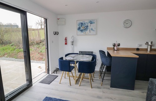 Kidderminster Cottage | Goldthorne Lodge