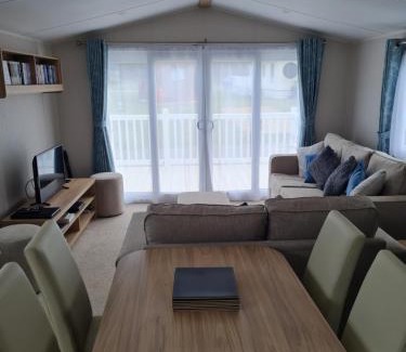 Hopton Resort | Golf and Leisure Retreat