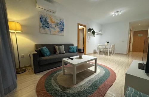 Almerimar Apartment | Golf and Sea Oasis