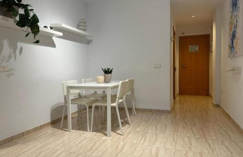 Almerimar Apartment | Golf and Sea Oasis