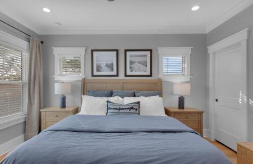 Santa Rosa Beach House | Golf Cart, 3 King Beds, Covered Rooftop Area, Half Mile to Beach!
