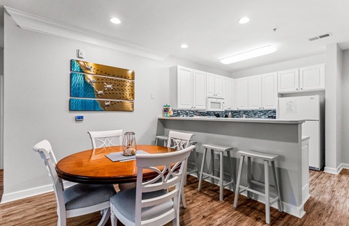 Calabash House | Golf-course-front villa at Crow Creek with screened porch and washer/dryer