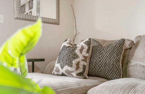 Branson House | Golf Course View at the Foothills Resort