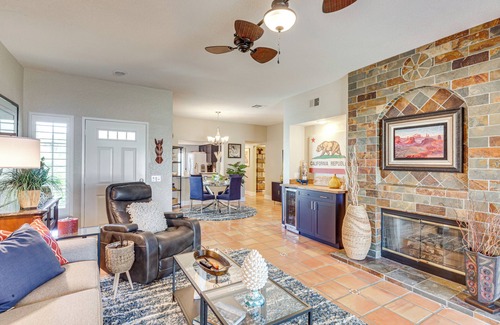 Palm Desert Condo | Golf Course View & Pool Access: Palm Desert Condo