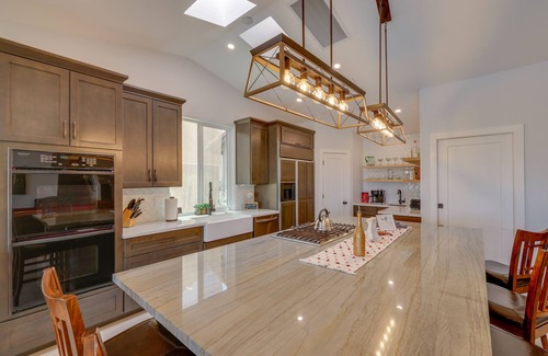 Ahwatukee Foothills House | Golf Course Views: Stunning Oasis in Phoenix!