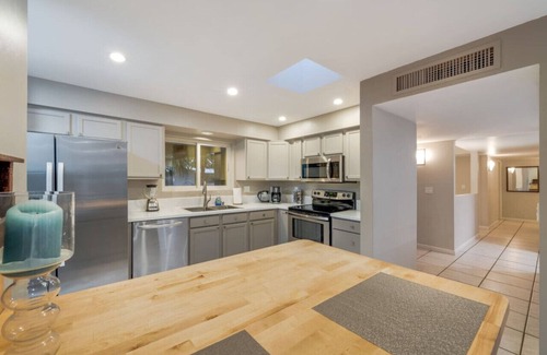 Tucson House | Golf/Guest Suite/East/Fenced/4 BR 3 BA