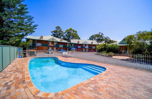 Primbee Hotel | Golf Place Inn Wollongong