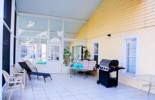 Ventura Villa | Golf Preserve Private Home