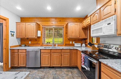 Garden Valley House | Golf Resort Log Home at Terrace Lakes Resort