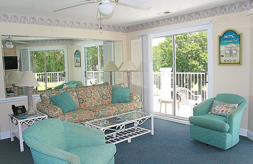 Calabash Villa | Golf View, 2 Bedroom, 2 Bath, Full Kitchen, W/D, Brunswick Plantation Resort and Golf(709)