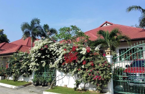 Nong Kae Villa | Golf Village