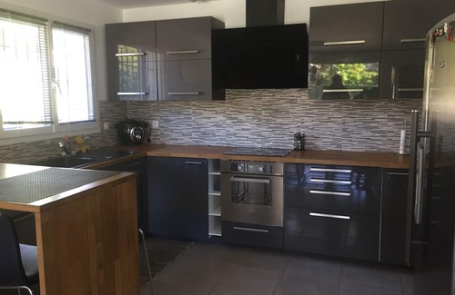 Preconil Villa | GOLFE DE SAINT-TROPEZ - VILLA SLEEPS 8 4 BEDROOMS