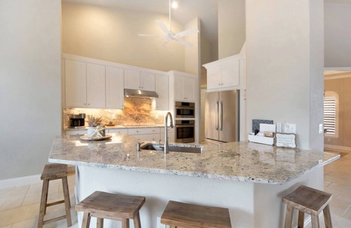 Cape Coral House | Gone Coastal! Spa + Heated Pool! Amenities Galore!