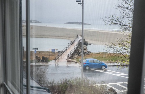 Gloucester House | Good Harbor Beachfront at the Footbridge