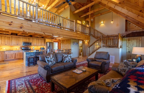 Boone House | Good Medicine - 10 minutes to Boone! Long range views, hot tub, fire pit!