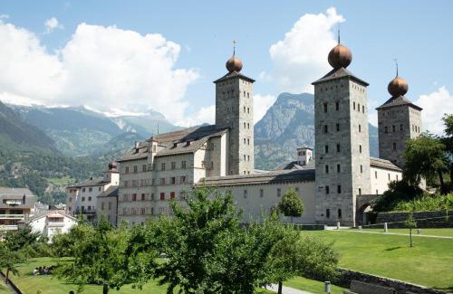 Brig Hotel | Good Night Inn