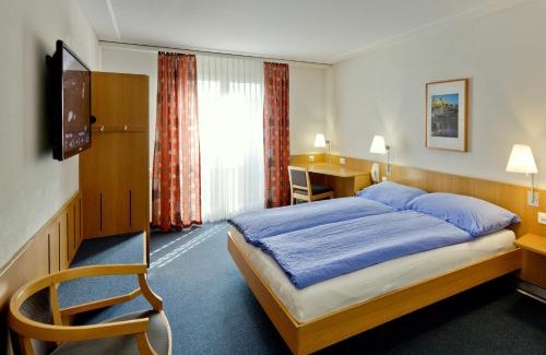 Brig Hotel | Good Night Inn