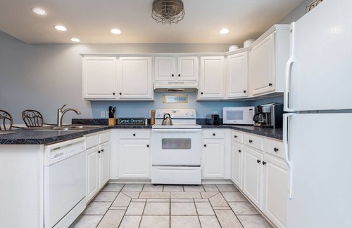 Tybee Island House | Good Times | Near Beach, 2 Balconies, Pet Friendly