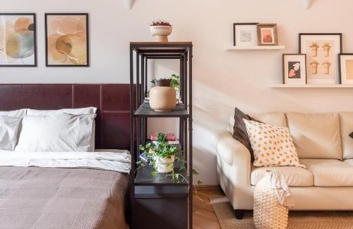 Central Administrative Okrug Apartment | Good Vibes Only