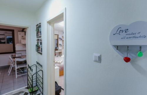 Bistrita Apartment | Good Vibes Studio