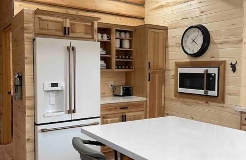 Island Park Cabin | Goose Bay Lodge