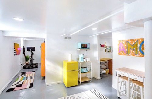 Cleveland Apartment | Gordon Square Studio ~ 4 Mi to Downtown Cleveland!