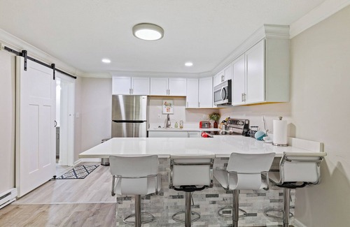 Broad Ripple House | Gorgeous 2- Story home in heart of Broad Ripple